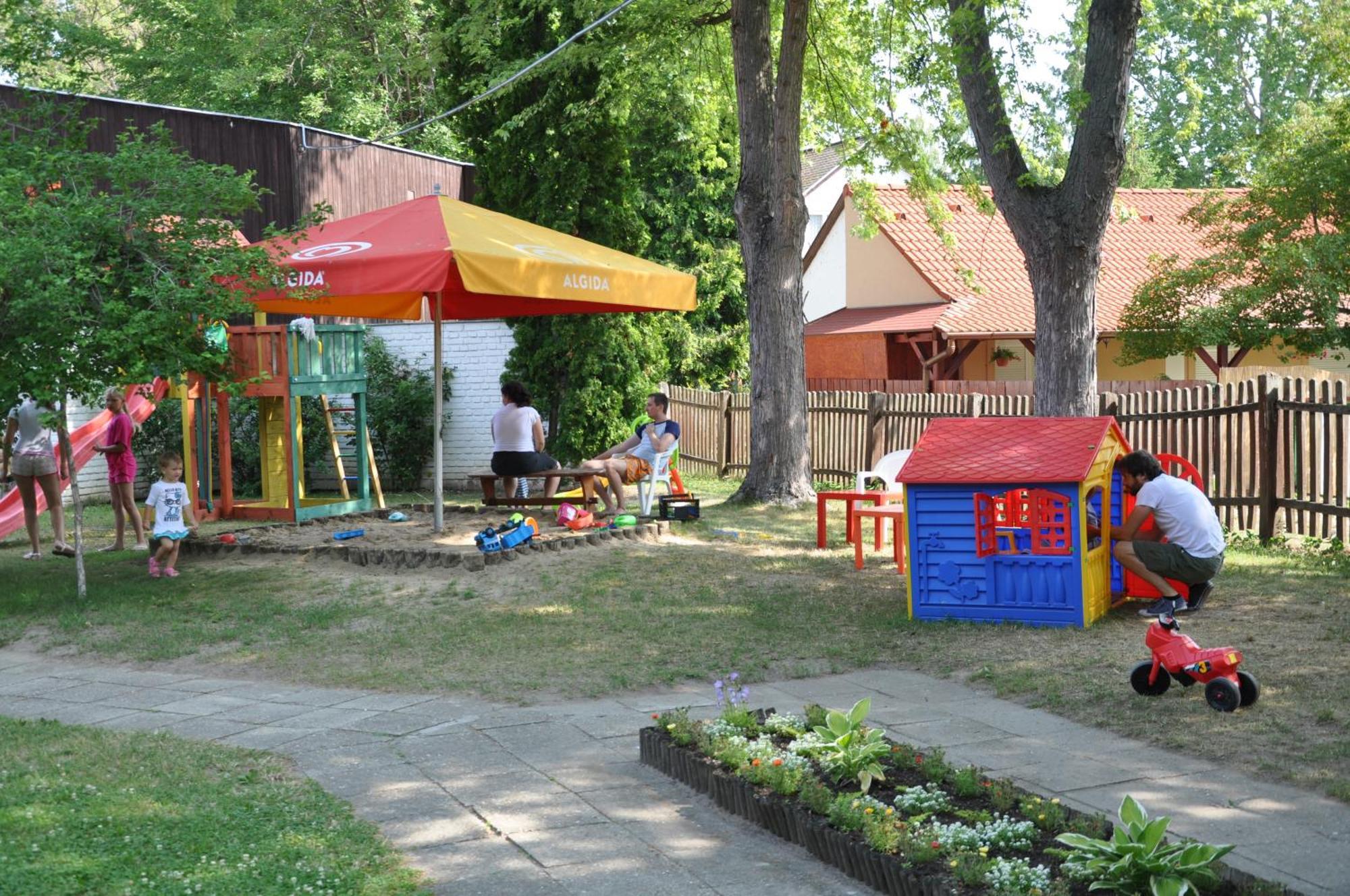 Hotel Melis Balatonlelle Zewnętrze zdjęcie