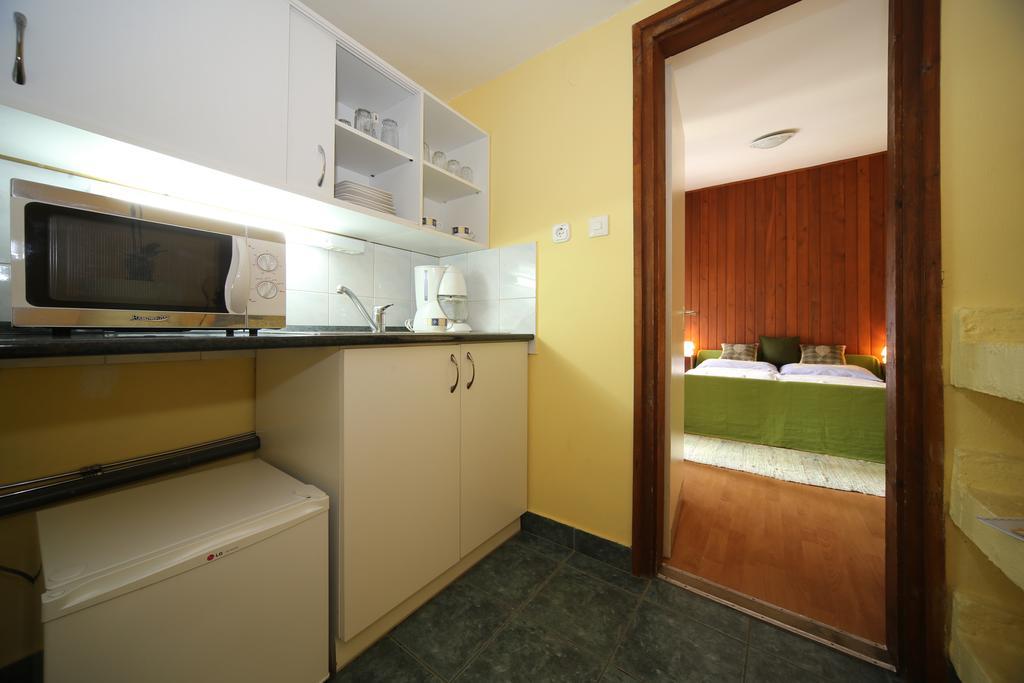 Hotel Melis Balatonlelle Zewnętrze zdjęcie